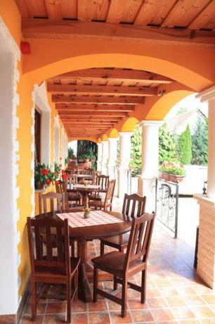 Imagen de la habitación del Radics Panzi&oacute; &Eacute;tterem &eacute;s Pihenő K&ouml;zpont. Foto 7