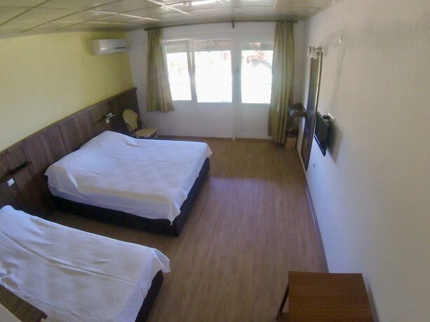 Imagen de la habitación del Rainbow Bay. Foto 20