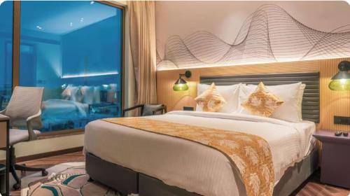 Imagen de la habitación del Ramada Encore By Wyndham Bhiwadi Phool Bagh Chowk. Foto 16