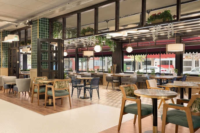 Imagen del bar/restaurante del Ramada Residences by Wyndham Balikesir. Foto 2