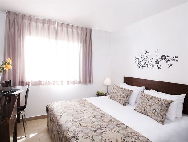 Imagen de los interiores del Ramon Suites Hotel. Foto 13