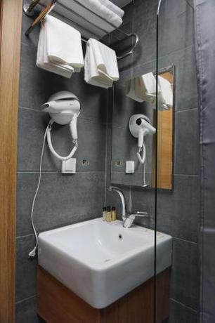 Imagen de la habitación del Ramona Hotel. Foto 5