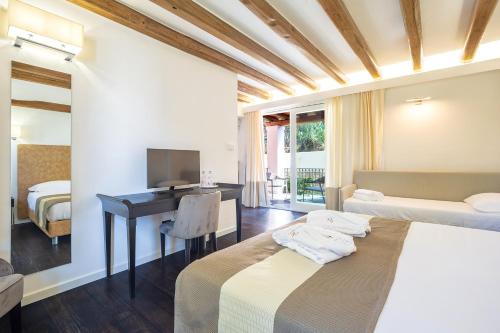 Imagen de la habitación del Raphael Hotel Arbatax. Foto 9