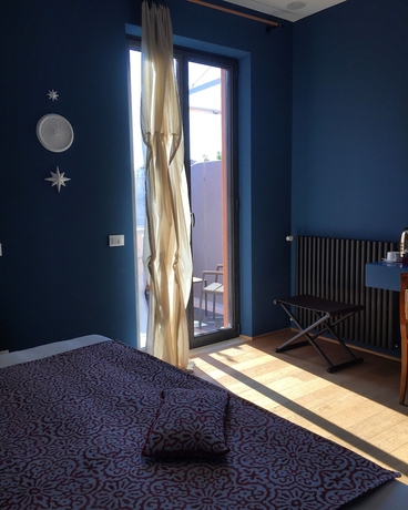 Imagen de la habitación del Rarity Suites. Foto 5