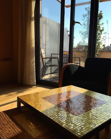 Imagen de la habitación del Rarity Suites. Foto 9