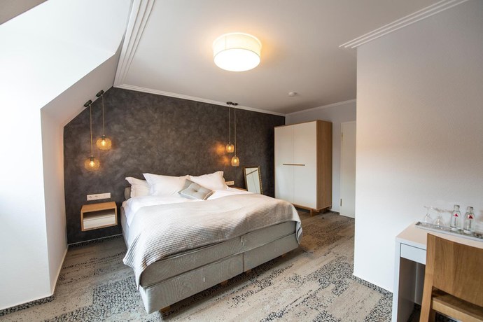Imagen de la habitación del Ratshotel. Foto 17