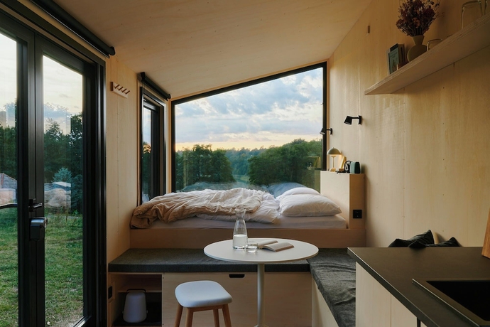 Imagen de la habitación del Raus | Cabins am See mit Sauna + Hot-Tub. Foto 10