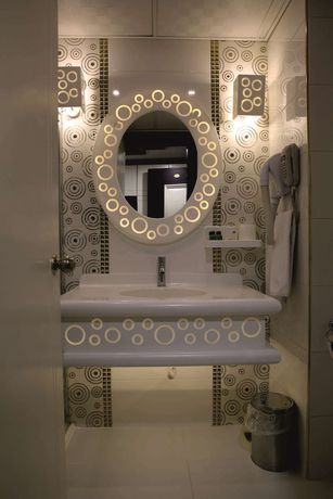 Imagen de la habitación del Ravanda Hotel. Foto 10