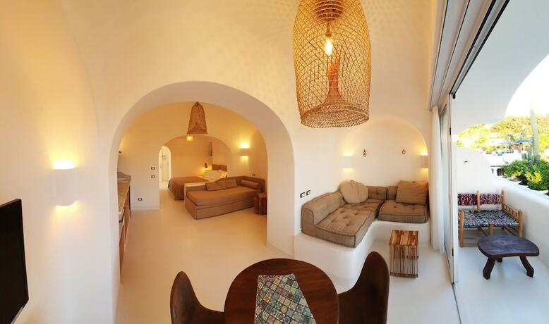 Imagen de la habitación del Ravino Ecolodge. Foto 12