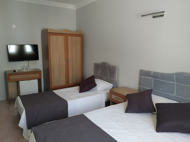 Imagen de la habitación del Rayana Hotel. Foto 7