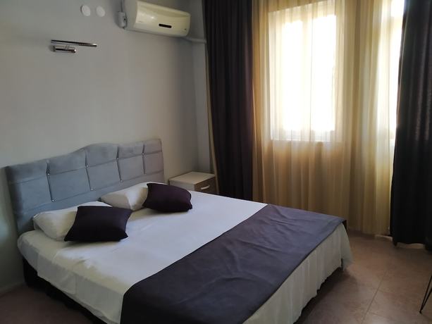 Imagen de la habitación del Rayana Hotel. Foto 12