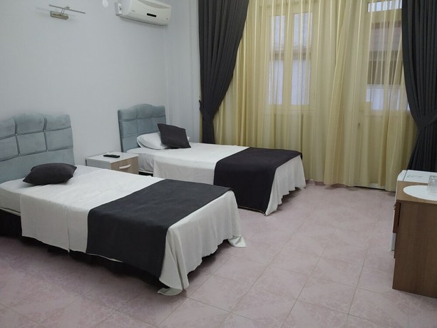 Imagen de la habitación del Rayana Hotel. Foto 20