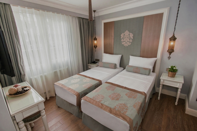 Imagen de la habitación del Raymond Blue Hotel. Foto 10