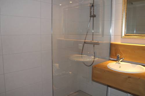 Imagen de la habitación del R&eacute;sidence Bellevue - H&ocirc;tel et Studios. Foto 8