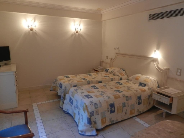 Imagen de la habitación del R&eacute;sidence Carlton, BEAULIEU SUR MER. Foto 4