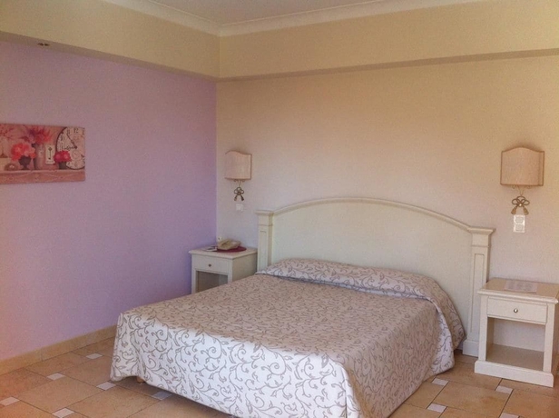 Imagen de la habitación del R&eacute;sidence Carlton, BEAULIEU SUR MER. Foto 9