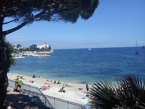 Imagen de los exteriores del R&eacute;sidence Carlton, BEAULIEU SUR MER. Foto 16