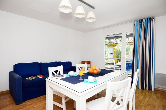 Imagen de la habitación del R&eacute;sidence Club Odalys Les Villas Du Lac. Foto 11