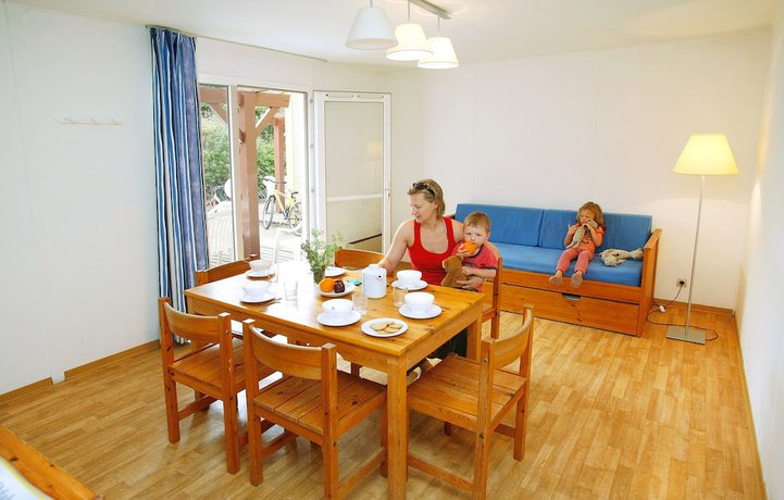 Imagen de la habitación del R&eacute;sidence Club Odalys Les Villas Du Lac. Foto 12