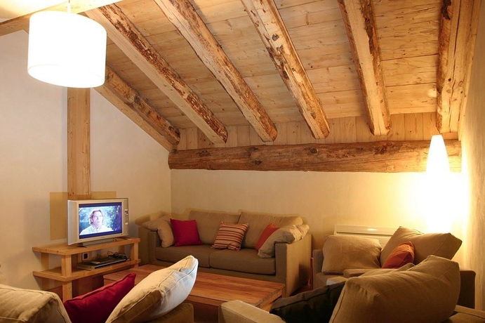 Imagen de los interiores del R&eacute;sidence Cortina. Foto 15