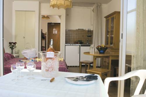 Imagen de la habitación del R&eacute;sidence Cr&eacute;ole. Foto 6
