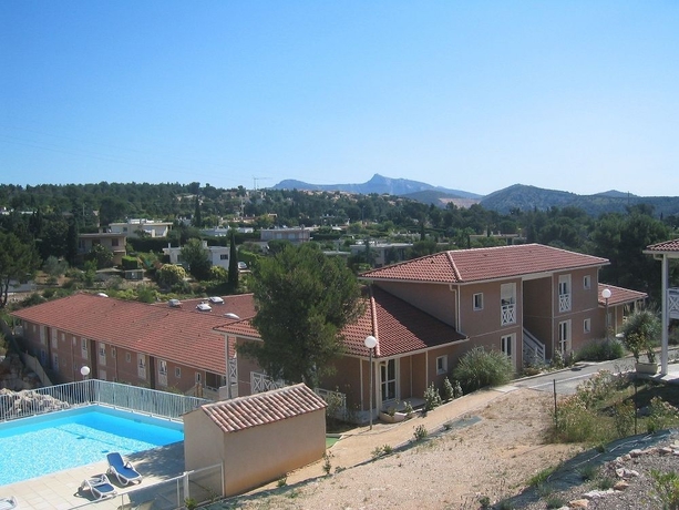 Imagen de los exteriores del Résidence Debussy. Foto 6