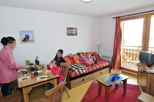 Imagen de la habitación del R&eacute;sidence Go&eacute;lia Les Chalets De La Toussuire. Foto 6