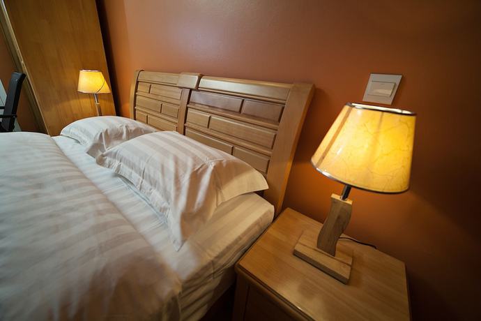 Imagen de la habitación del R&eacute;sidence H&ocirc;teli&egrave;re Otroiza. Foto 2