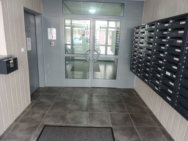 Imagen de los interiores del Résidence Hôtelière Poincaré. Foto 16