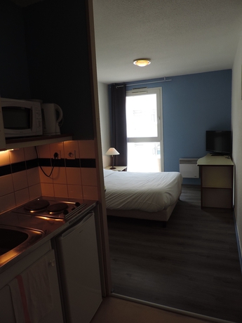 Imagen de la habitación del Résidence Hôtelière Poincaré. Foto 11