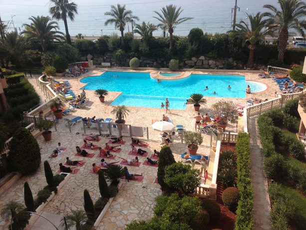 Imagen de la piscina del Résidence La Palme d'Azur Cannes Verrerie. Foto 19