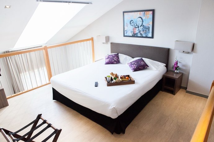 Imagen de la habitación del R&eacute;sidence La Villa d Elsa. Foto 5