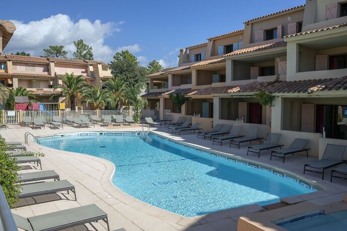 Imagen general del R&eacute;sidence Lago Verde. Foto 10