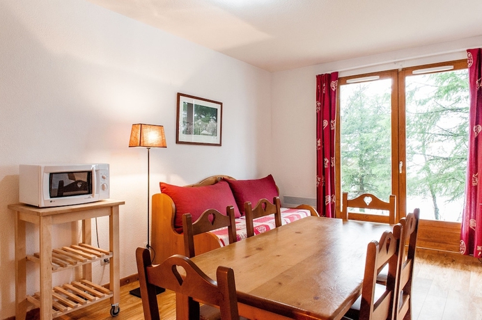 Imagen de la habitación del R&eacute;sidence Le Bois de la Reine, Besse-et-Saint-Anastaise. Foto 11