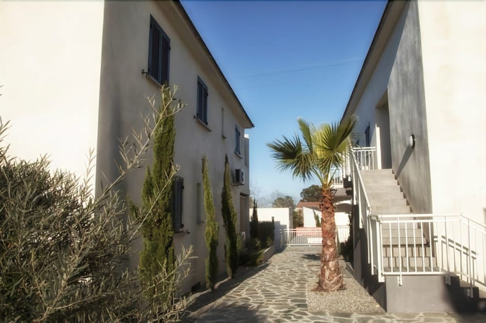 Imagen de la habitación del R&eacute;sidence Marea Resort. Foto 7