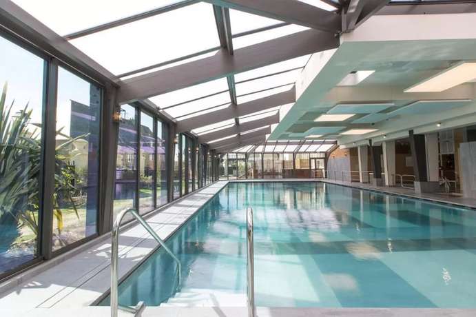 Imagen de la piscina del R&eacute;sidence Neptunia. Foto 19