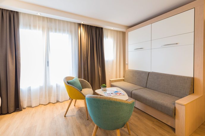 Imagen de la habitación del R&eacute;sidence Neptunia. Foto 11