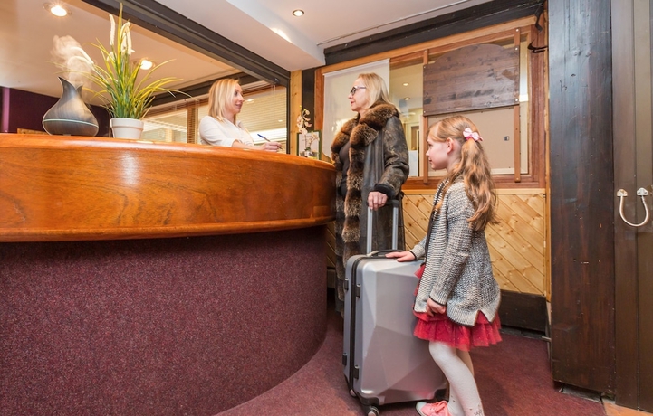 Imagen de los interiores del Résidence Odalys Chanteneige Croisette. Foto 17