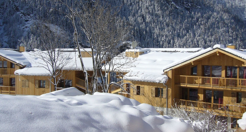 Imagen de los exteriores del R&eacute;sidence Orelle 3 Vall&eacute;es. Foto 13
