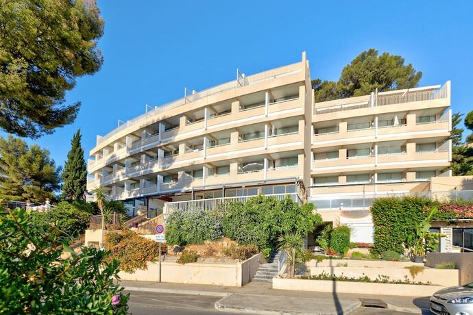 Imagen general del R&eacute;sidence Pierre and Vacances Bandol Port. Foto 16
