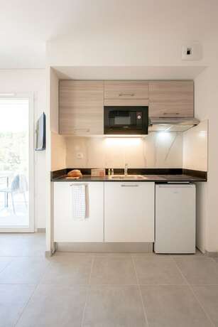 Imagen de la habitación del Résidence Pierre and Vacances Cap Cassis Calanques. Foto 11