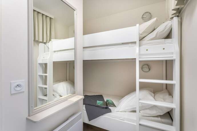 Imagen de la habitación del Résidence Pierre and Vacances Saint-Mandrier Les Jardins de la Côte d\'Azur. Foto 18