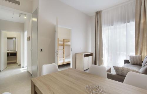 Imagen de la habitación del R&eacute;sidence Prestige Odalys Les Canissons. Foto 7