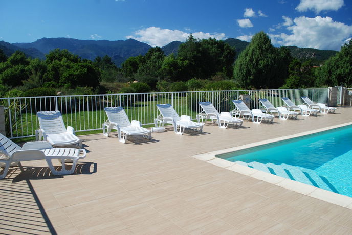 Imagen de los exteriores del R&eacute;sidence Riviera, Lecci. Foto 6