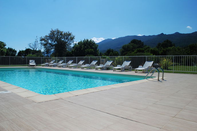 Imagen de los exteriores del R&eacute;sidence Riviera, Lecci. Foto 8