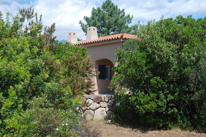 Imagen de los exteriores del R&eacute;sidence Riviera, Lecci. Foto 10