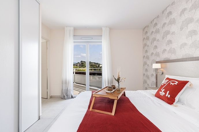 Imagen de la habitación del R&eacute;sidence Seniors Marina Bay. Foto 5
