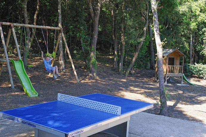 Imagen de los exteriores del R&eacute;sidence Sophia. Foto 7