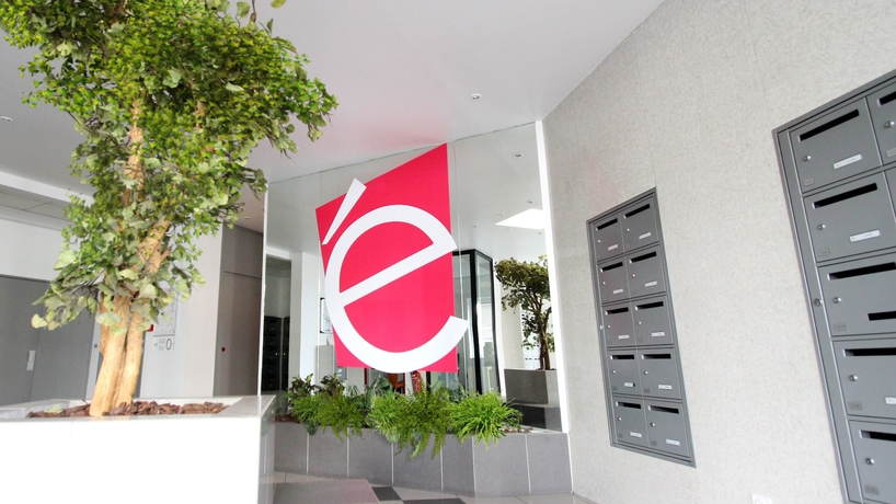 Imagen de los interiores del R&eacute;sidence Suiteasy Albert Thomas. Foto 6