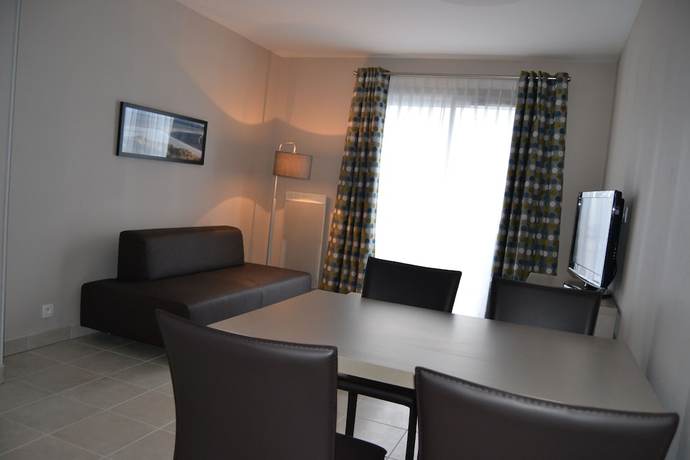 Imagen de la habitación del R&eacute;sidence Thalasso Concarneau. Foto 14